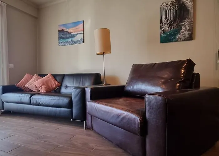 Portico De Malpique *